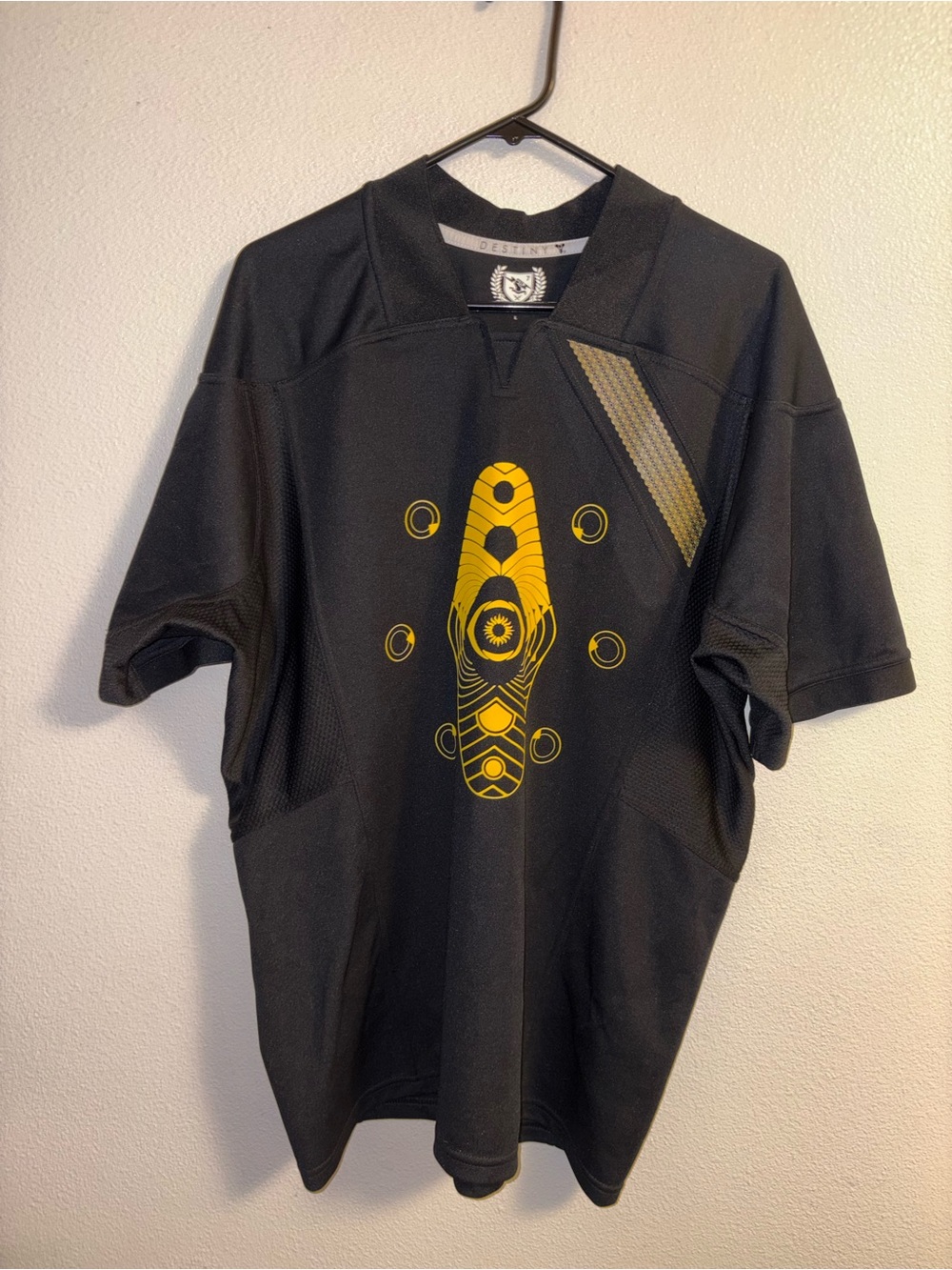 Black Destiny 2 Men's Jersey Yellow Graphic Size Large